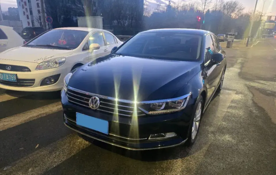 2017 Volkswagen Magotan 1.8T 180HP L4 7DCT