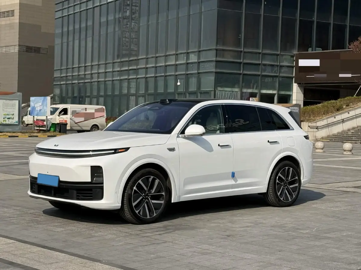 2024 Li L8 Range Extended 154HP REEV 52.3KWH