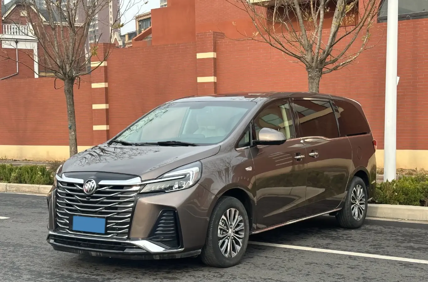 2023 Buick GL8 2.0T 237HP L4 9AT