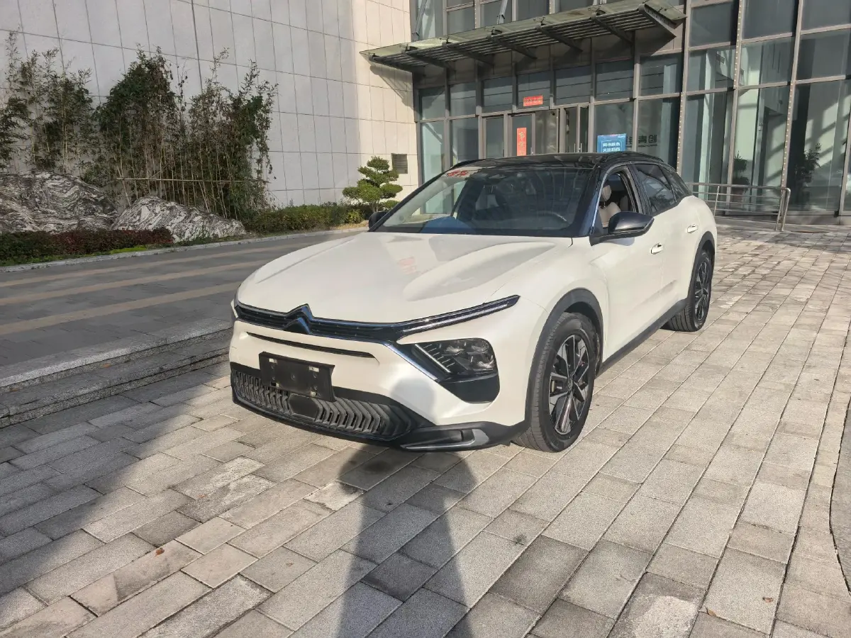 2023 Geely Galaxy L7 1.5T 163HP L4 3DHT PHEV 9.11KWH