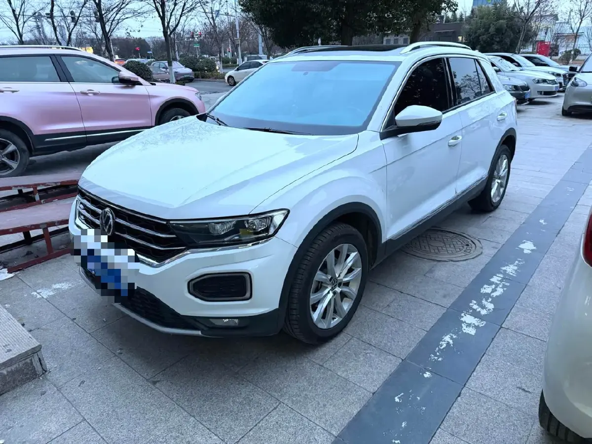 2022 Volkswagen T-Roc 1.4T 150HP L4 7DCT