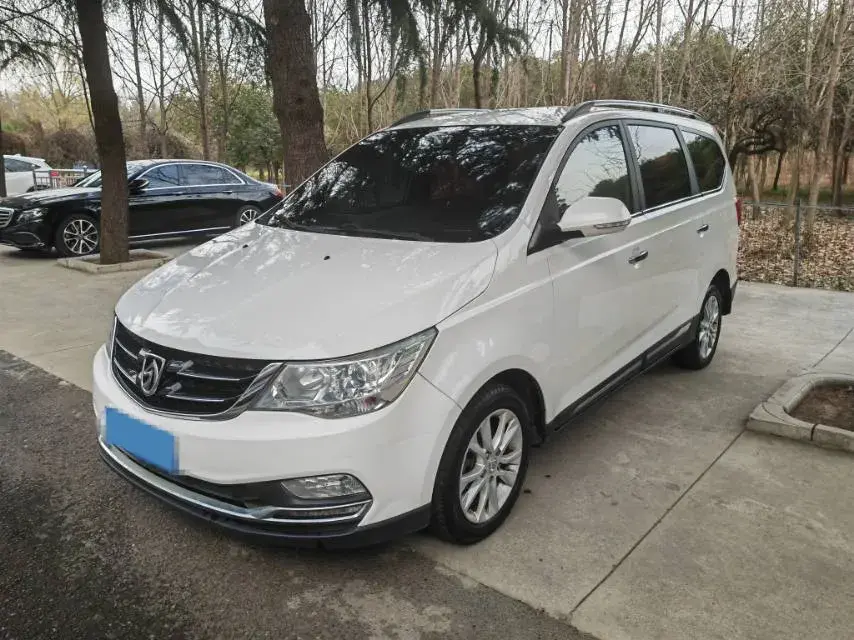 2016 BaoJun 560 1.5T 150HP L4 6MT