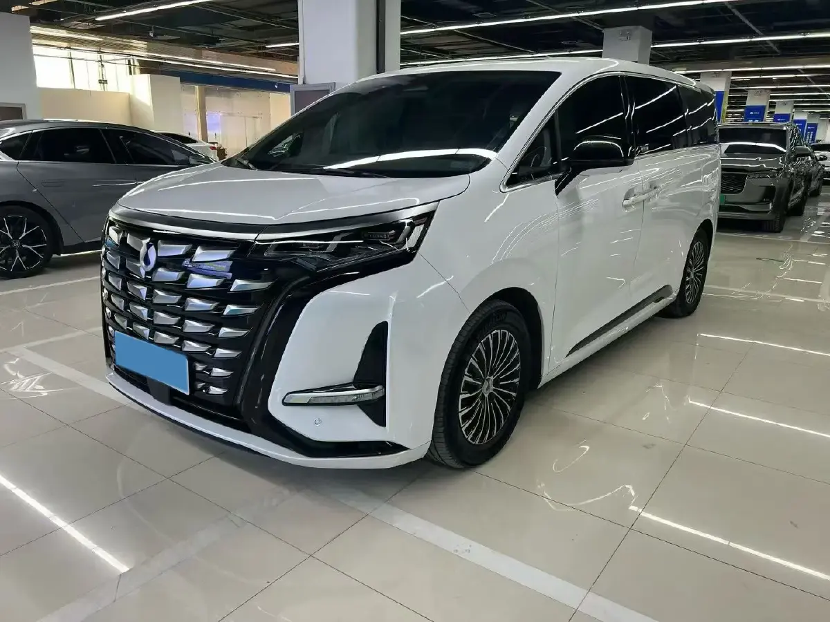 2022 HongQi HS7 3.0T 337HP V6 8AT