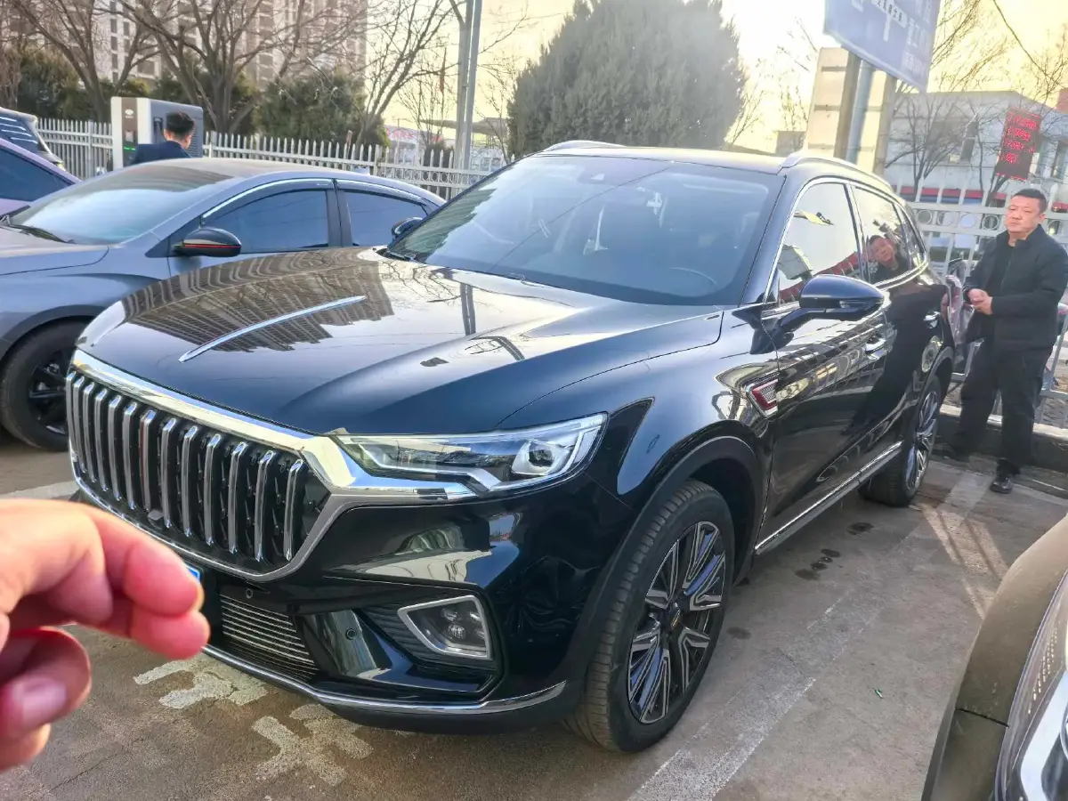 2022 HongQi HS5 2.0T 224HP L4 6AT