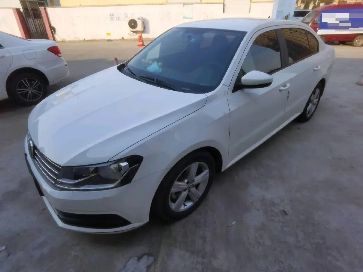 2017 Volkswagen Lavida 1.6L 110HP L4 6AT