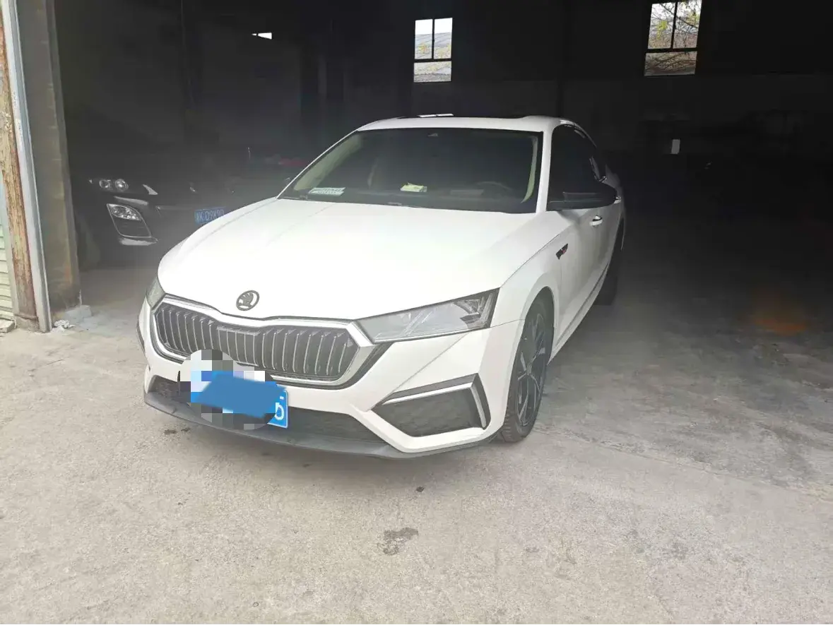 2021 Skoda Octavia 1.4T 150HP L4 7DCT