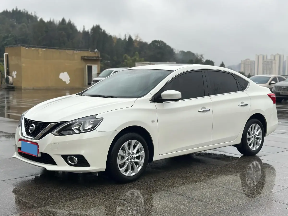 2022 Nissan Sylphy 1.6L 122HP L4 CVT