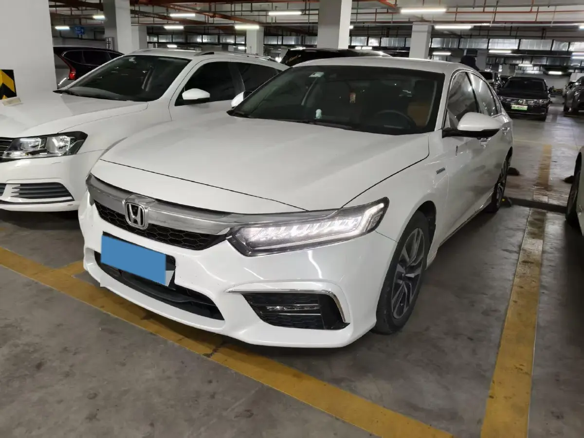 2019 Honda Inspire 2.0L 146HP L4 E-CVT Hybrid