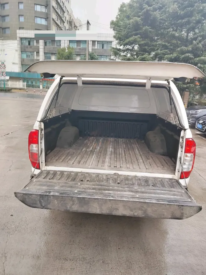 2021 Nissan Navara 2.5L 190HP L4 7AT,autocango,china used car exporter,china ev exporter,chinese used car exporter,chinese used ev exporter