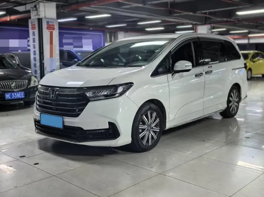 2022 Honda Odyssey 2.0L 146HP L4 E-CVT Hybrid