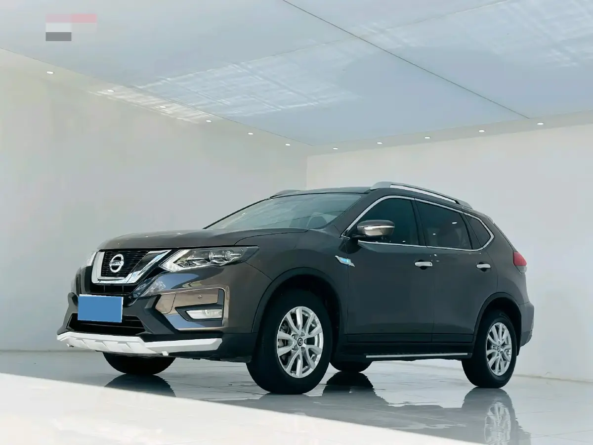 2020 Nissan X-Trail 2.0L 154HP L4 CVT