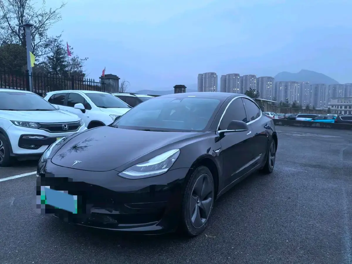 2019 Honda Odyssey 2.0L 146HP L4 E-CVT Hybrid