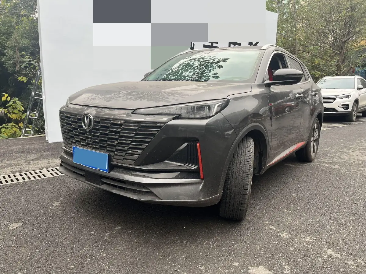 2022 ChangAn UNI-V 1.5T 188HP L4 7DCT