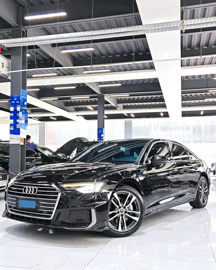 2022 Audi A6L 2.0T 190HP L4 7DCT