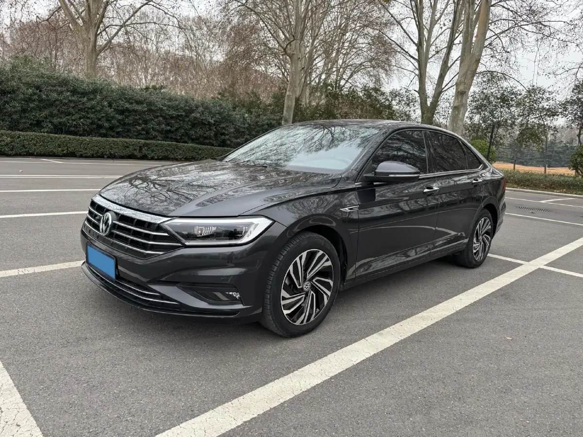 2021 Volkswagen Sagitar 1.4T 150HP L4 7DCT