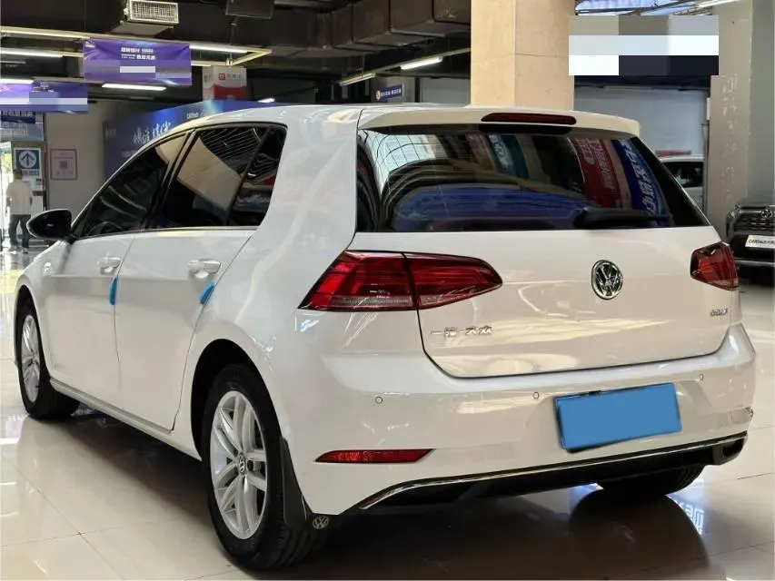 2019 Brilliance Auto V7 1.8T 231HP L4 7DCT,autocango,china used car exporter,china ev exporter,chinese used car exporter,chinese used ev exporter