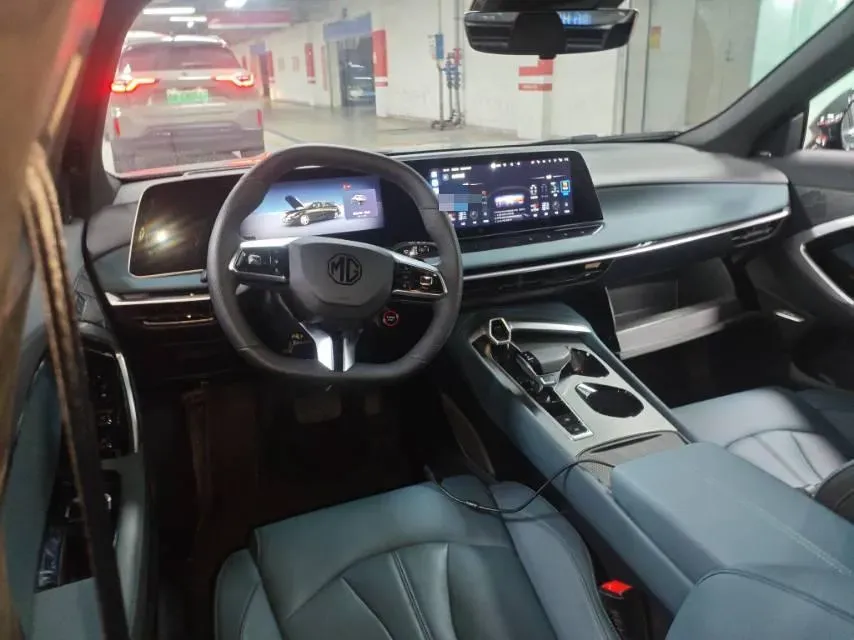 2025 MG 7 2.0T 261HP L4 9AT,autocango,china used car exporter,china ev exporter,chinese used car exporter,chinese used ev exporter