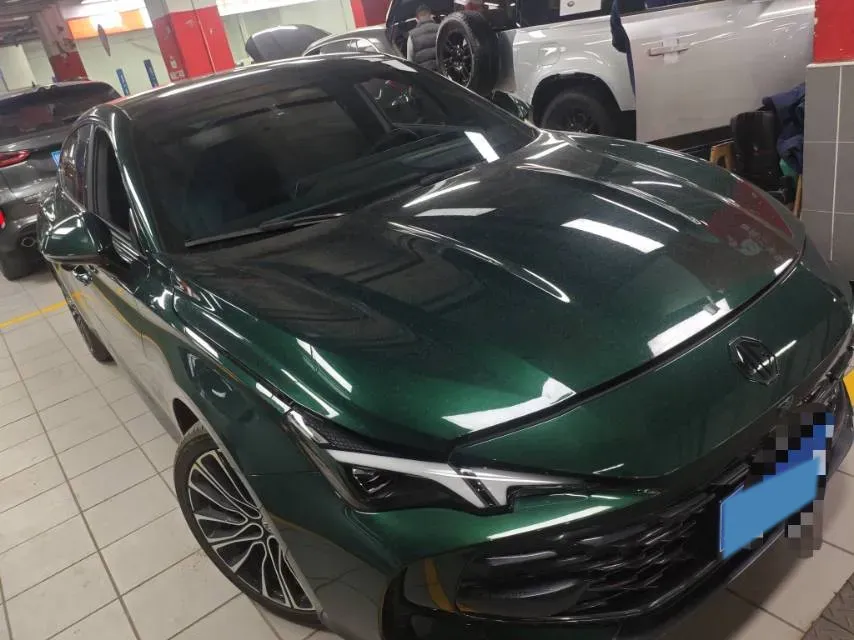 2025 MG 7 2.0T 261HP L4 9AT,autocango,china used car exporter,china ev exporter,chinese used car exporter,chinese used ev exporter