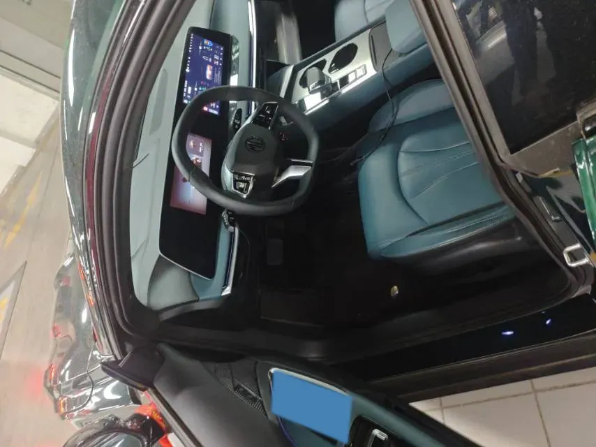 2025 MG 7 2.0T 261HP L4 9AT,autocango,china used car exporter,china ev exporter,chinese used car exporter,chinese used ev exporter