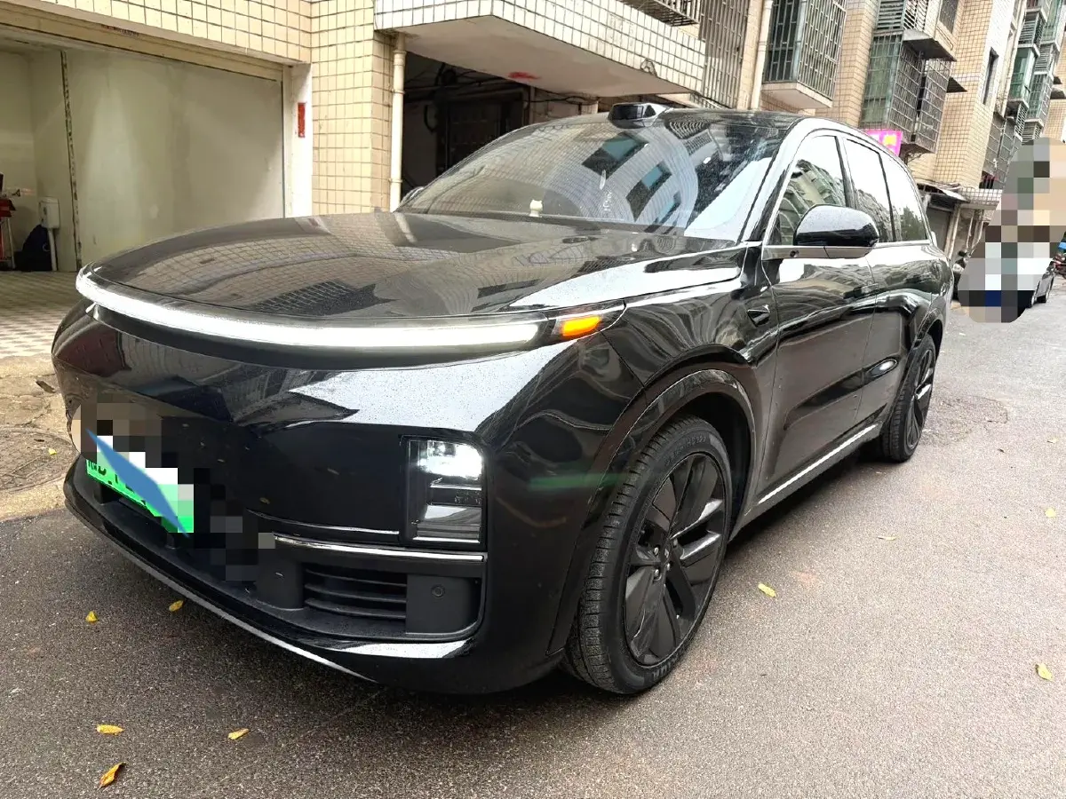 2025 Li L8 Range Extended 154HP REEV