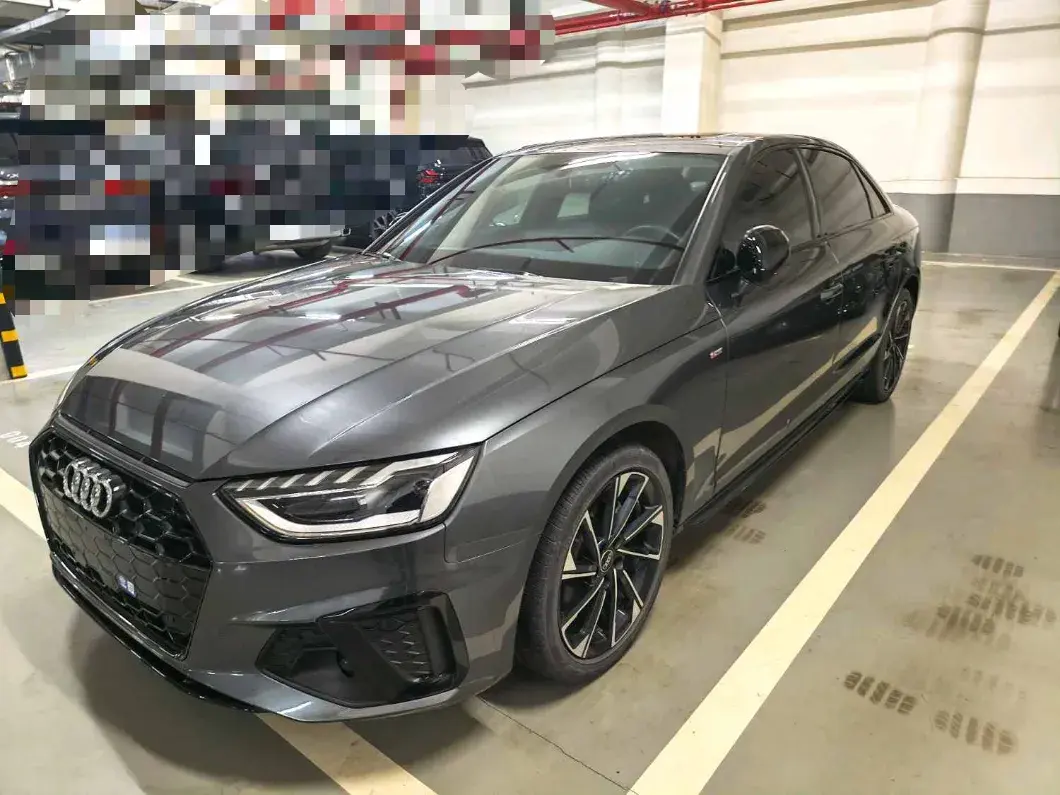 2023 Audi A4L 2.0T 190HP L4 7DCT