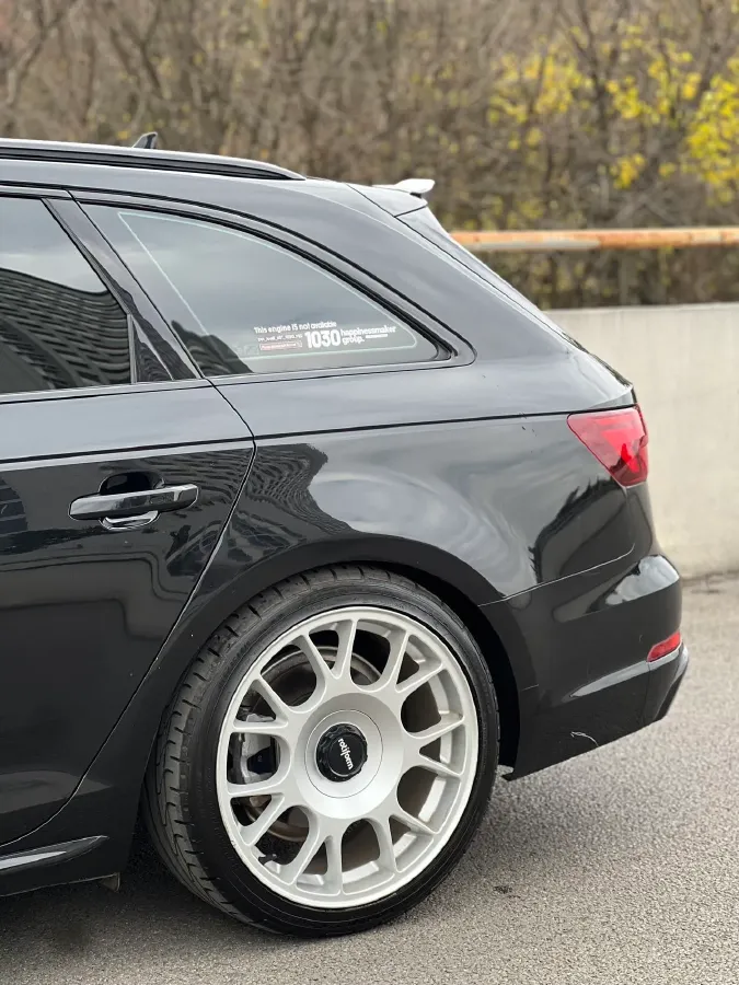 2020 Audi A4 2.0T 190HP L4 7DCT,autocango,china used car exporter,china ev exporter,chinese used car exporter,chinese used ev exporter