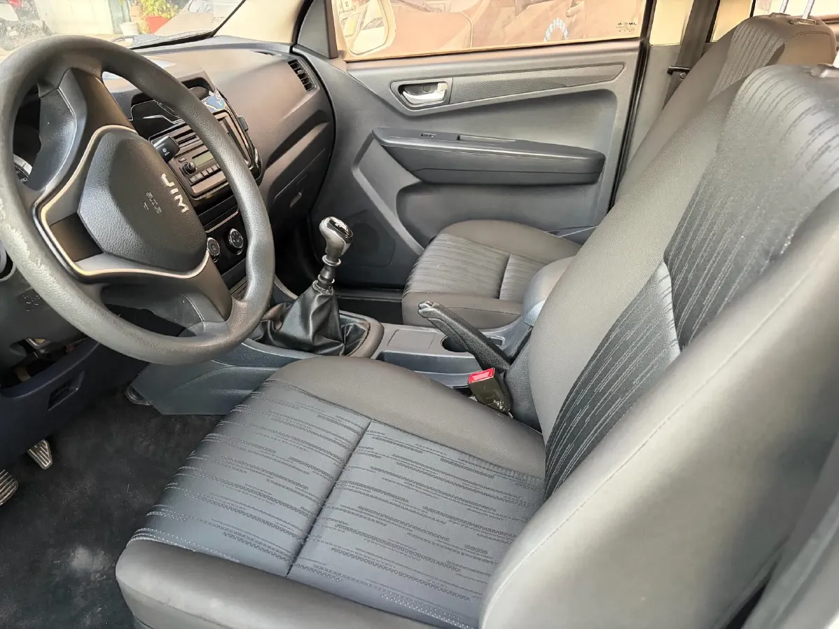 2018 JDMC T7 2.0T 204HP L4 5MT,autocango,china used car exporter,china ev exporter,chinese used car exporter,chinese used ev exporter