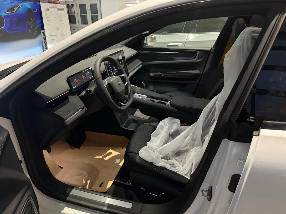 2024 Polestar 4 BEV 100KWH,autocango,china used car exporter,china ev exporter,chinese used car exporter,chinese used ev exporter