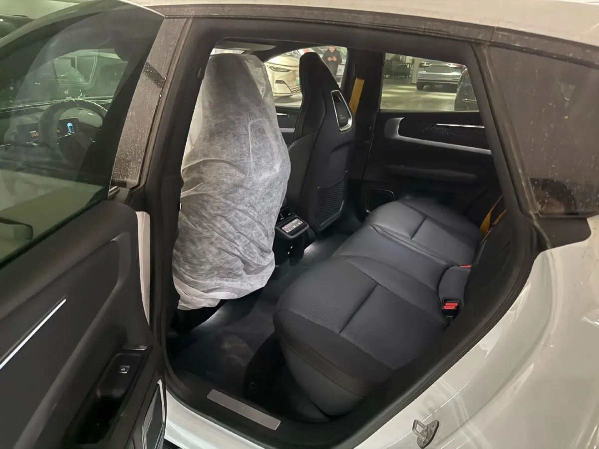 2024 Polestar 4 BEV 100KWH,autocango,china used car exporter,china ev exporter,chinese used car exporter,chinese used ev exporter