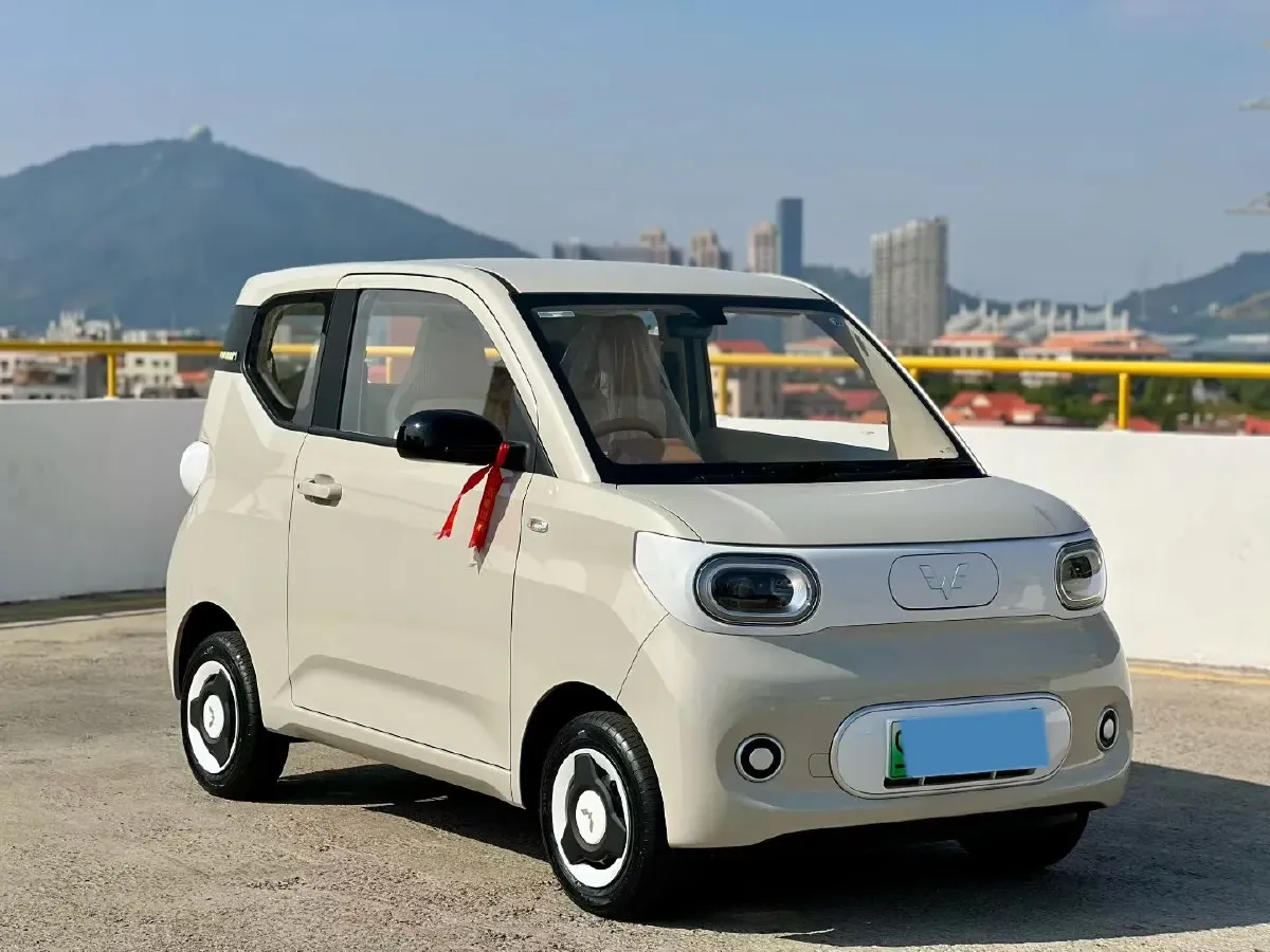 2024 WuLing HongGuang MINI EV BEV 17.3KWH,autocango,china used car exporter,china ev exporter,chinese used car exporter,chinese used ev exporter