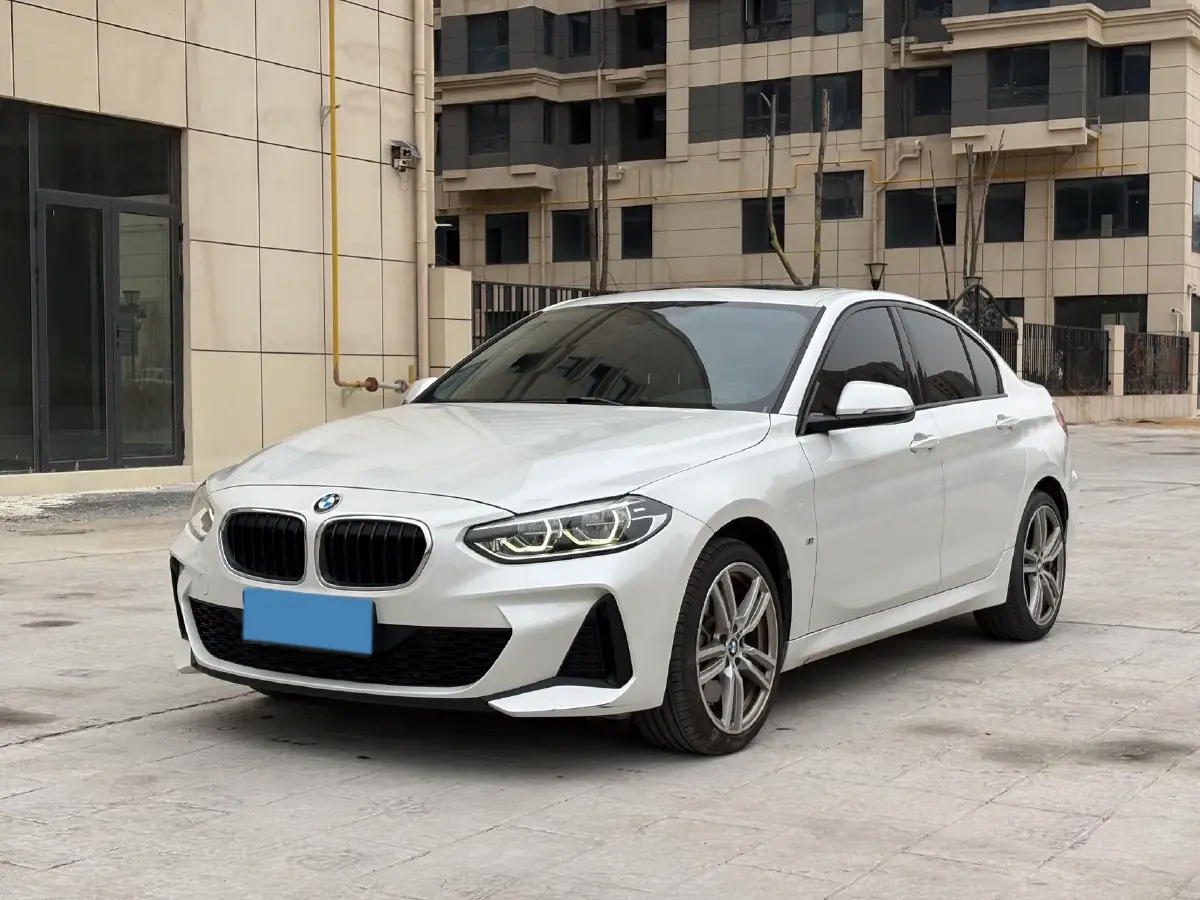 2020 BMW 1 Series 2.0T 192HP L4 7DCT