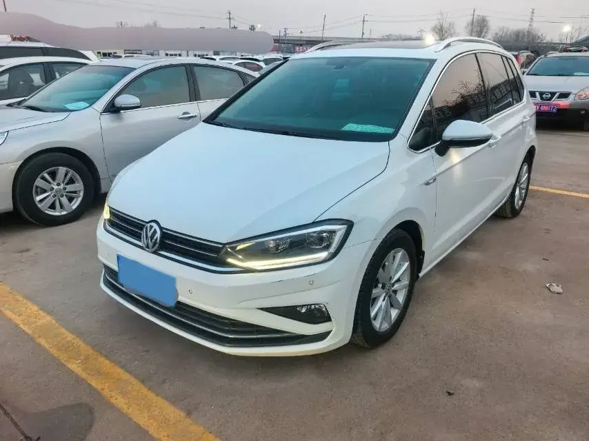 2019 Volkswagen Golf Sportsvan 1.4T 150HP L4 7DCT