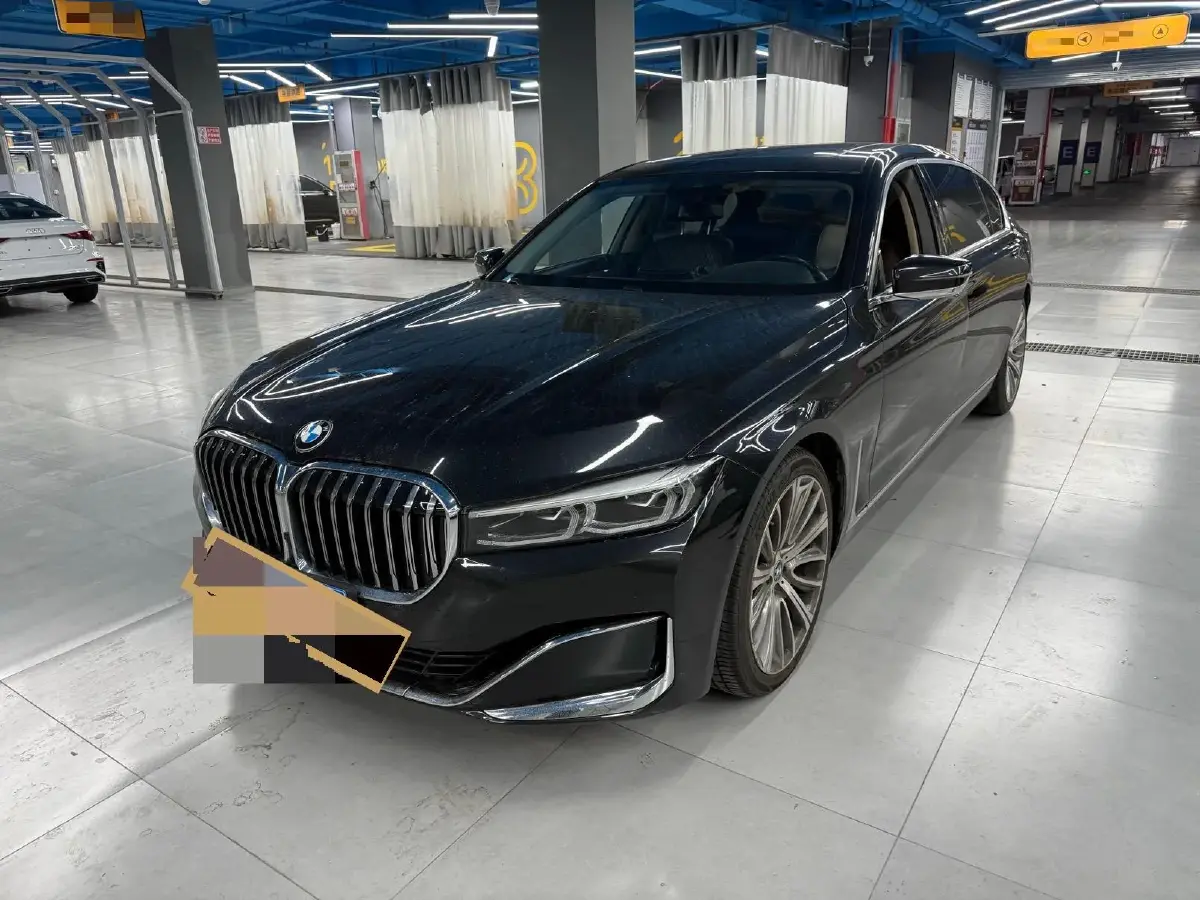 2019 BMW 7 Series 3.0T 340HP L6 8AT