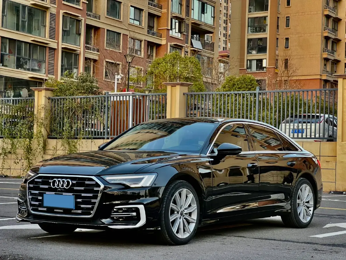 2023 Audi A6L 2.0T 245HP L4 7DCT
