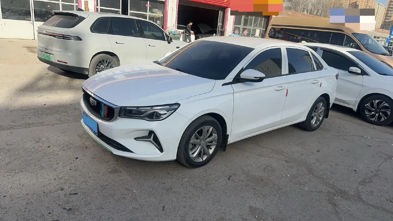 2022 Geely Emgrand L HiP 1.5T 181HP L4 3DHT PHEV 15.5KWH