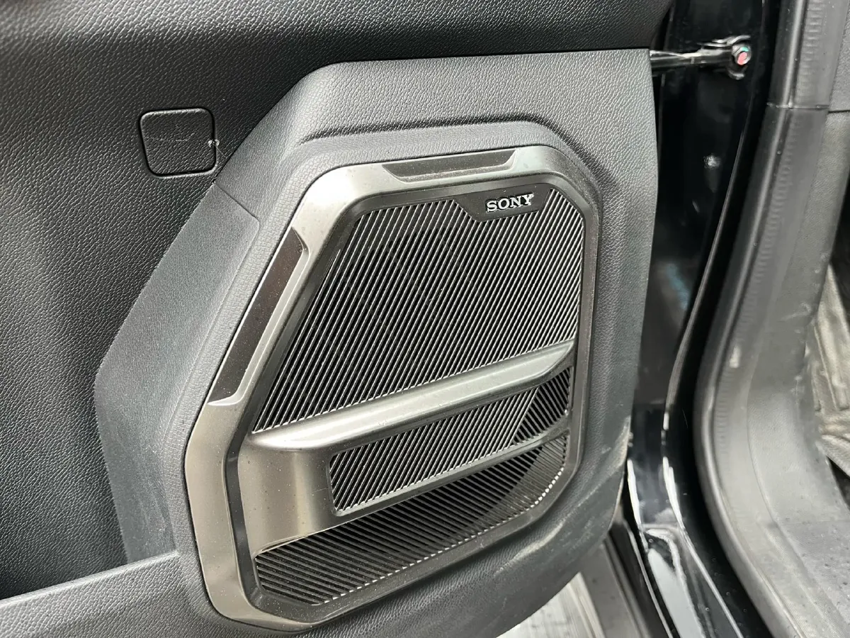 2023 Jetour Traveller 2.0T 254HP L4 7DCT,autocango,china used car exporter,china ev exporter,chinese used car exporter,chinese used ev exporter