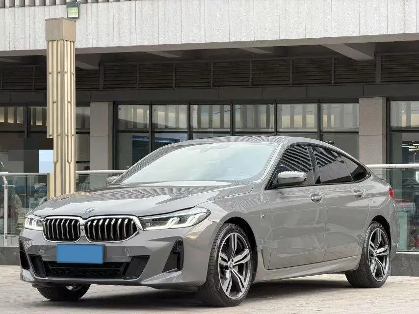 2022 BMW 6 Series GT 2.0T 245HP L4 8AT