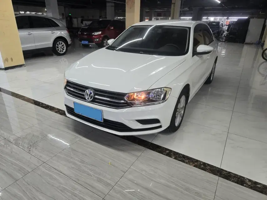 2019 Volkswagen Bora 1.5L 110HP L4 6AT