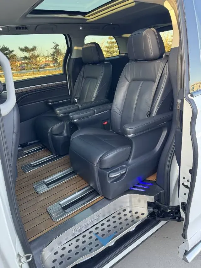 2021 GAC Trumpchi M8 2.0T 252HP L4 8AT,autocango,china used car exporter,china ev exporter,chinese used car exporter,chinese used ev exporter