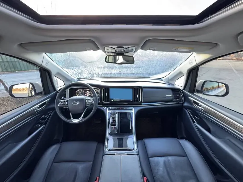 2021 GAC Trumpchi M8 2.0T 252HP L4 8AT,autocango,china used car exporter,china ev exporter,chinese used car exporter,chinese used ev exporter