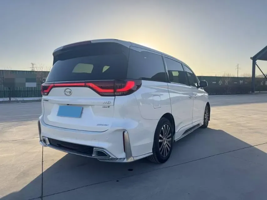 2021 GAC Trumpchi M8 2.0T 252HP L4 8AT,autocango,china used car exporter,china ev exporter,chinese used car exporter,chinese used ev exporter