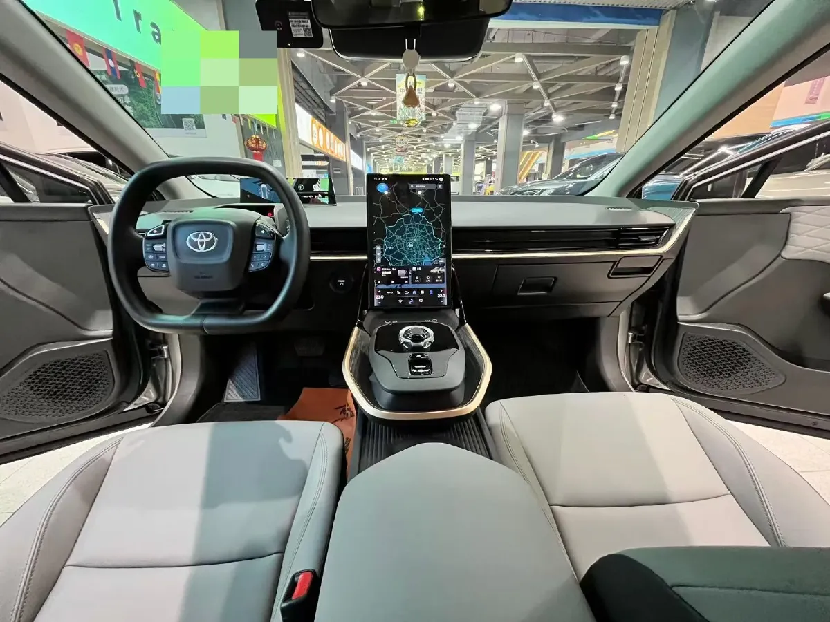 2024 Toyota bZ3 BEV 49.92KWH,autocango,china used car exporter,china ev exporter,chinese used car exporter,chinese used ev exporter