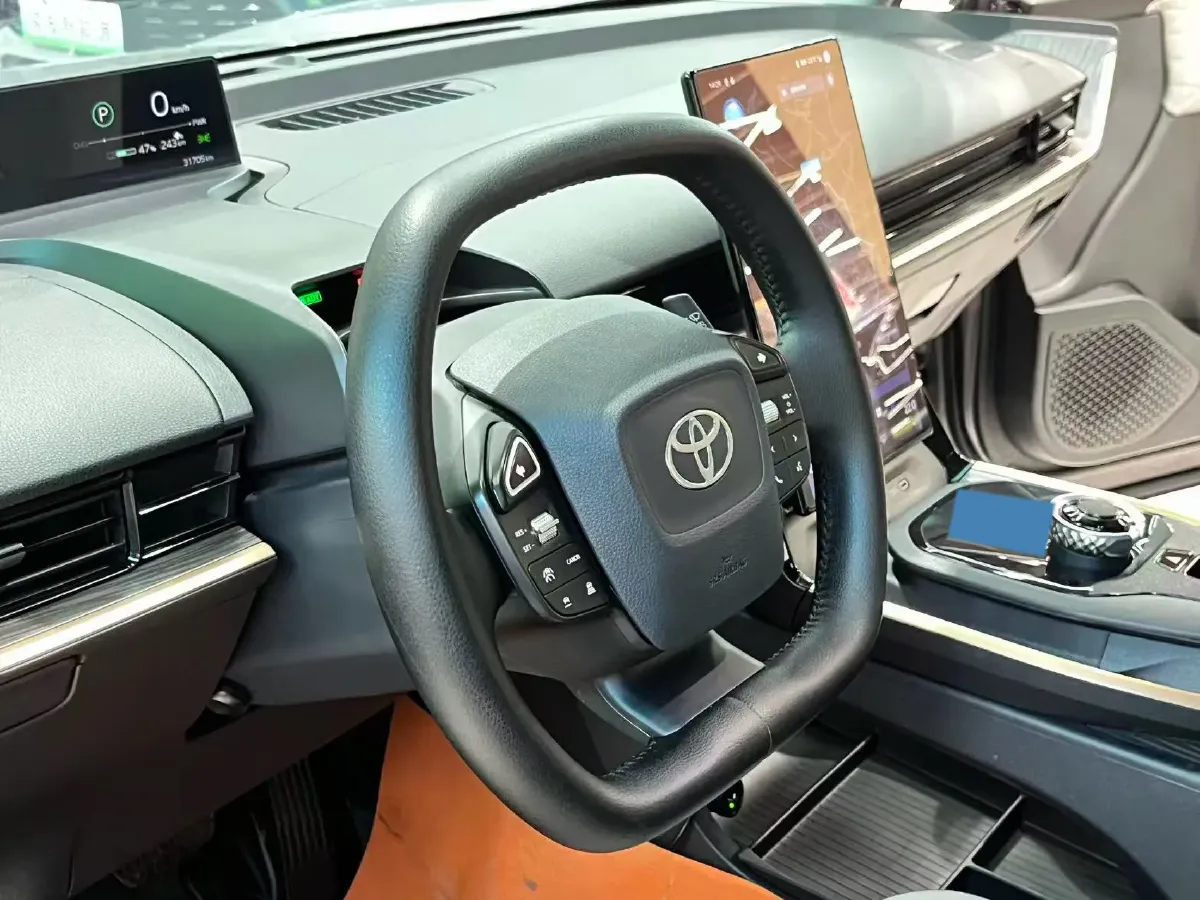 2024 Toyota bZ3 BEV 49.92KWH,autocango,china used car exporter,china ev exporter,chinese used car exporter,chinese used ev exporter