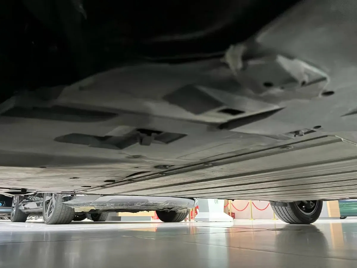 2024 Toyota bZ3 BEV 49.92KWH,autocango,china used car exporter,china ev exporter,chinese used car exporter,chinese used ev exporter