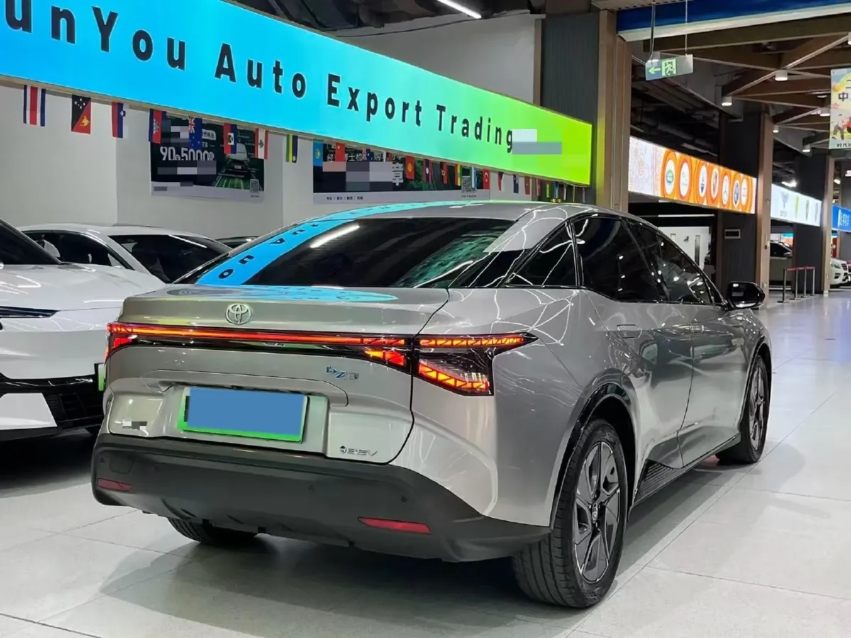 2024 Toyota bZ3 BEV 49.92KWH,autocango,china used car exporter,china ev exporter,chinese used car exporter,chinese used ev exporter