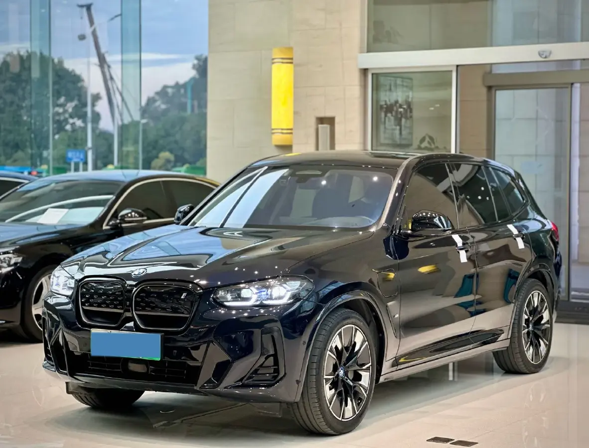 2024 BMW iX3 BEV 80KWH