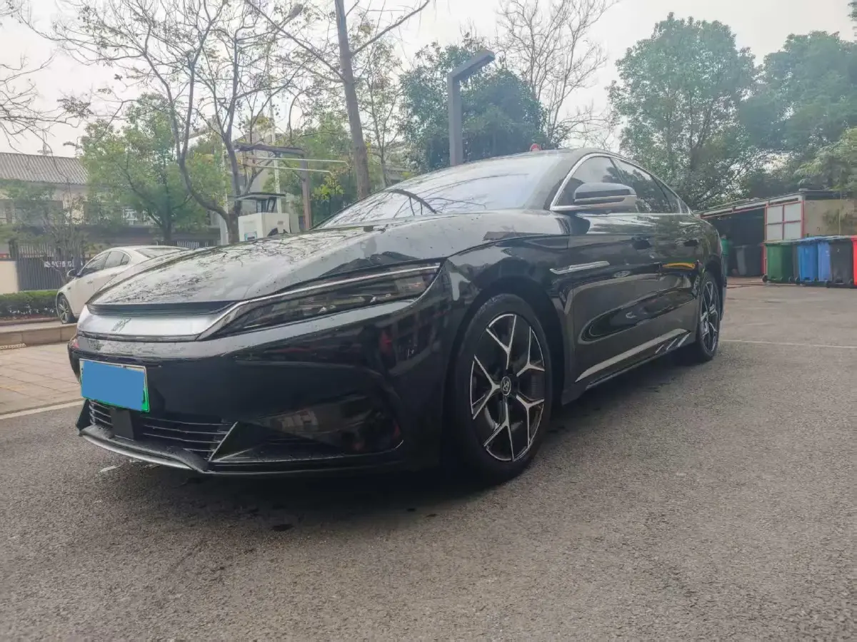 2024 BYD Han BEV 72KWH