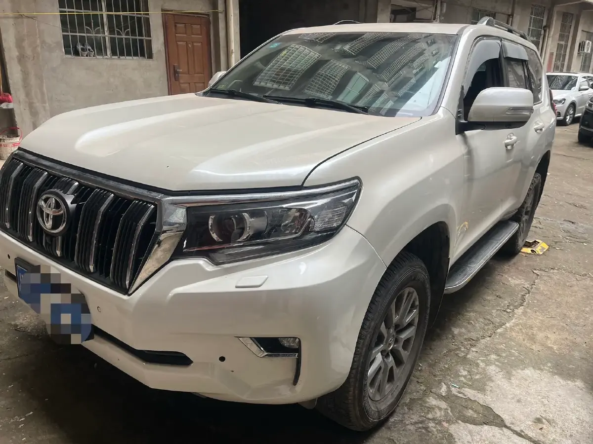 2018 Toyota Land Cruiser Prado 3.5L 280HP V6 6AT