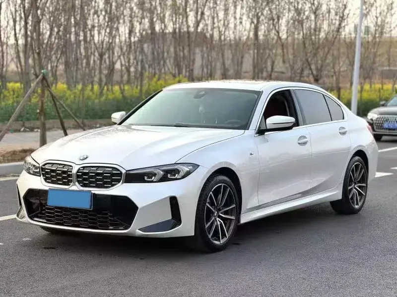 2024 BMW 3 Series 2.0T 184HP L4 8AT