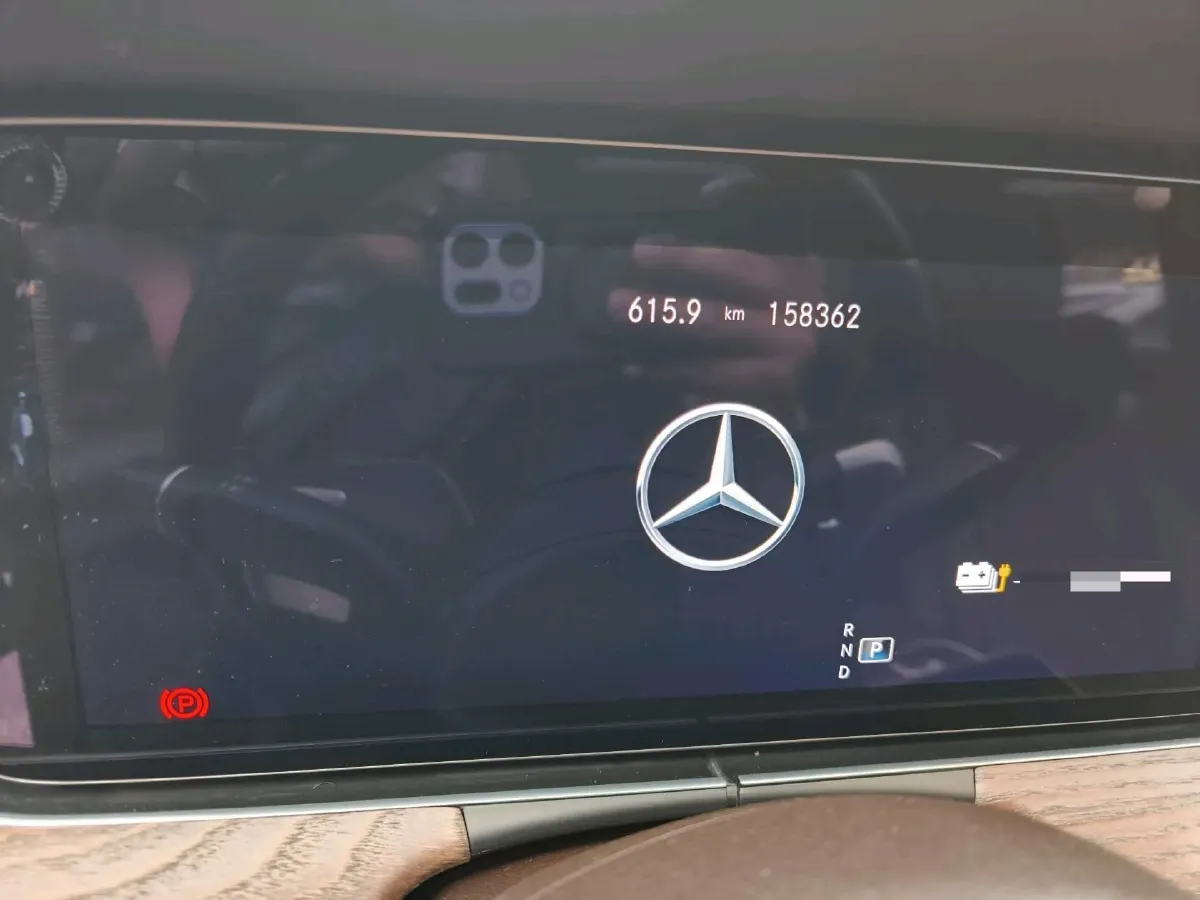 2022 Mercedes-Benz E Class 2.0T 211HP L4 9AT PHEV 25.4KWH,autocango,china used car exporter,china ev exporter,chinese used car exporter,chinese used ev exporter